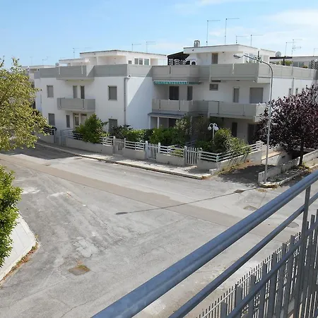 Case Vacanza Torre Canne Exterior photo